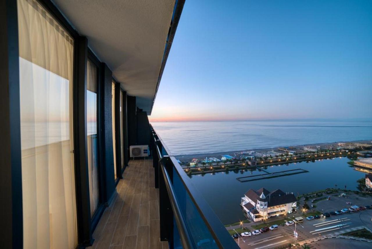 Orbi City Batumi Exterior foto